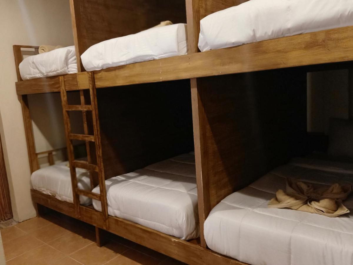 Happy Penida Hostel 2 Toyapakeh Екстер'єр фото